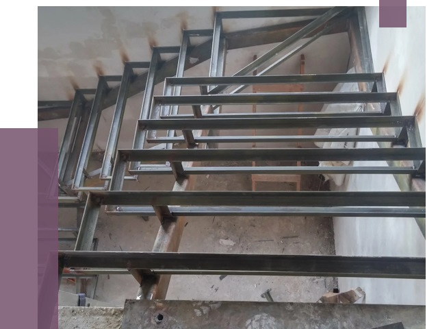 Демонтаж лестниц в Сосновом Боре от 4266 руб. 