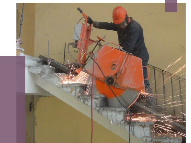 Демонтаж бетонных лестниц в Сосновом Боре от 4571 руб. за м2 | ПРОЛЁТ-Снб