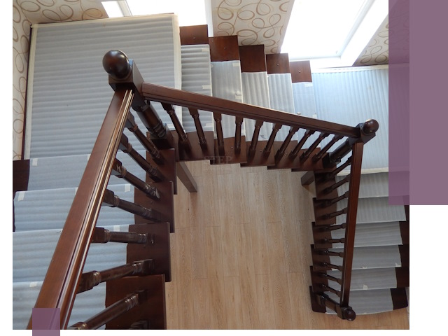 П-образные лестницы под ключ в Сосновом Боре — изготовление и монтаж