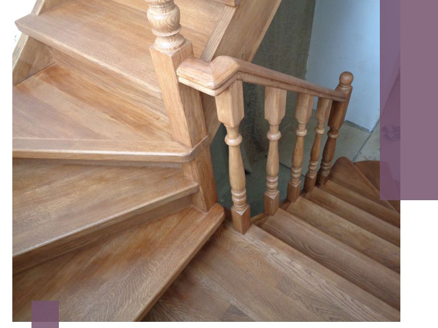 Дубовые лестницы под ключ в Сосновом Боре: изготовление и монтаж