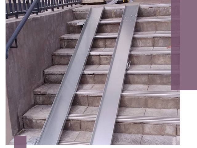 Демонтаж откидных пандусов профессионально в Сосновом Боре