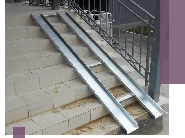 Пандусы для детских колясок в Сосновом Боре: изготовление и монтаж