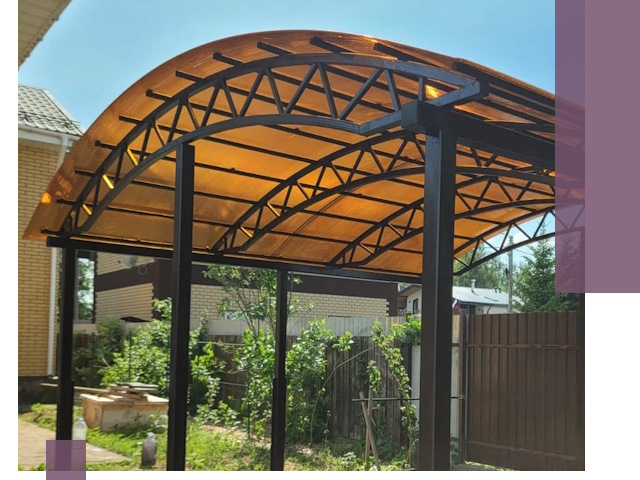 Изготовление навесов под ключ в Сосновом Боре из качественных материалов