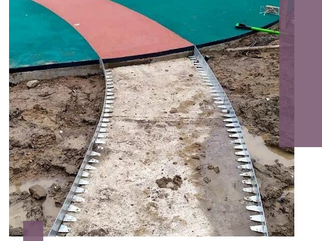 Металлические бордюры для дорожек в Сосновом Боре — монтаж и изготовление